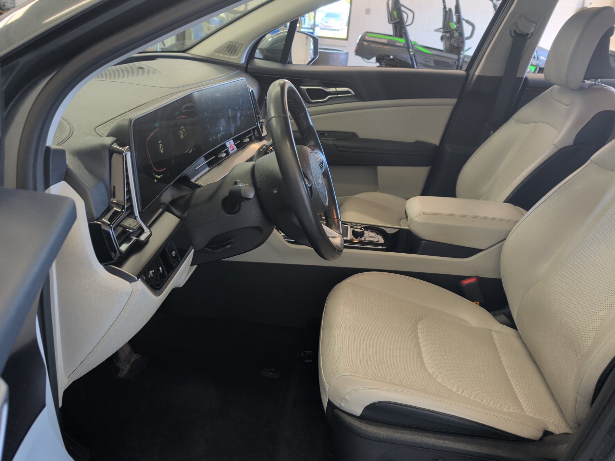 Certified 2023 Kia Sportage EX FWD image 18