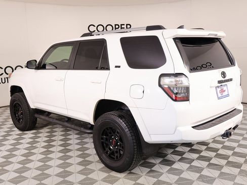 Used 2021 Toyota 4Runner SR5 Premium w/ Moonroof Package image 25