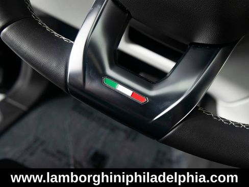 Used 2023 Lamborghini Urus S AWD/4WD image 19