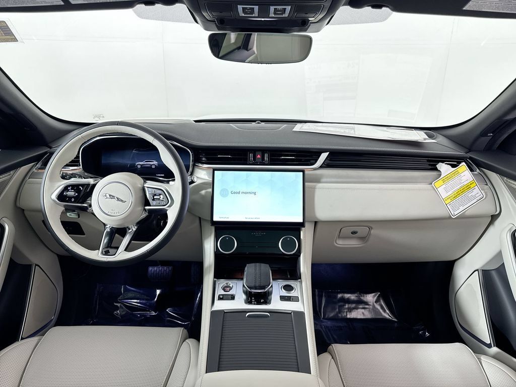 Used 2026 Jaguar F-PACE R-Dynamic S AWD/4WD image 19