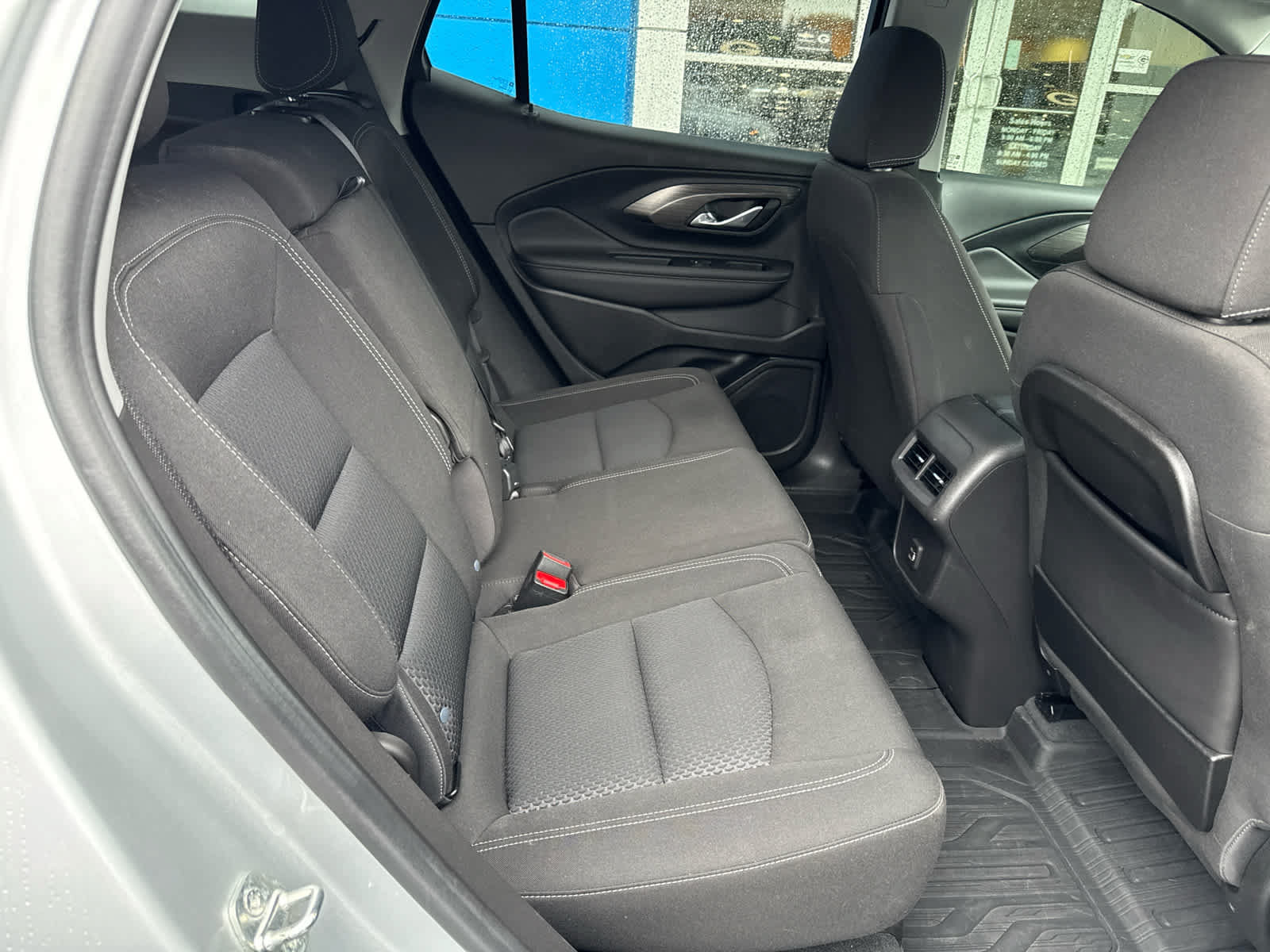 Certified 2022 GMC Terrain SLE w/ Driver Convenience Package AWD/4WD image 5