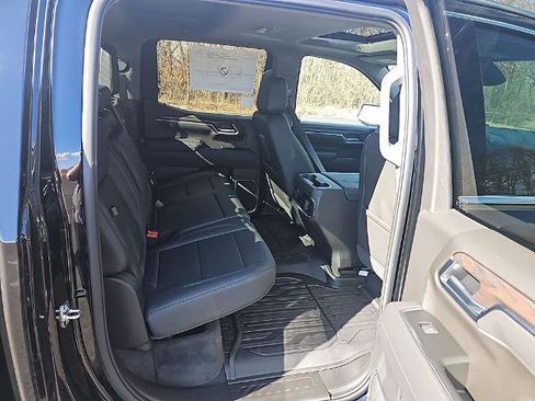 New 2026 GMC Sierra 1500 SLT w/ SLT Premium Plus Package image 27