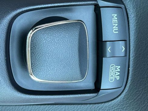Used 2011 Lexus RX 350 2WD w/ Premium Pkg image 22