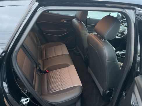 Used 2024 Chevrolet Trax LT w/ Driver Confidence Package image 15