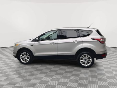 Used 2017 Ford Escape SE AWD/4WD image 33