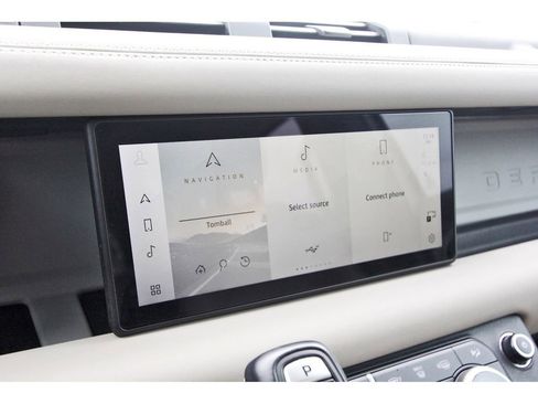 Used 2024 Land Rover Defender 110 S AWD/4WD image 24