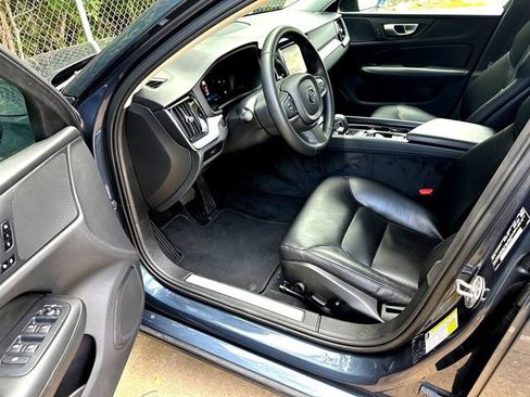 Used 2024 Volvo S60 B5 Core AWD/4WD image 8