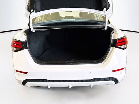 Certified 2025 Nissan Sentra S FWD image 19