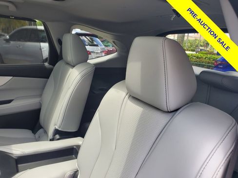 Used 2026 Acura MDX FWD w/ Technology Package image 13