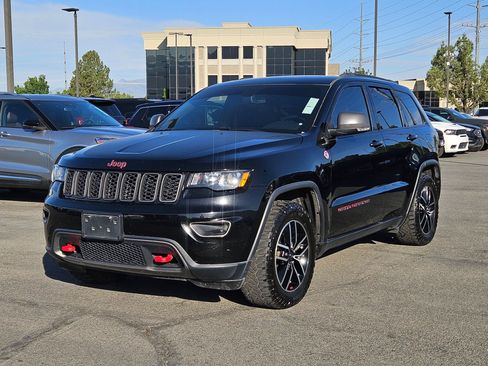 Used 2020 Jeep Grand Cherokee Trailhawk AWD/4WD image 10