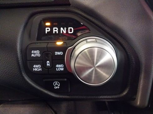 Used 2025 RAM 1500 Laramie w/ Sport Appearance Package image 21