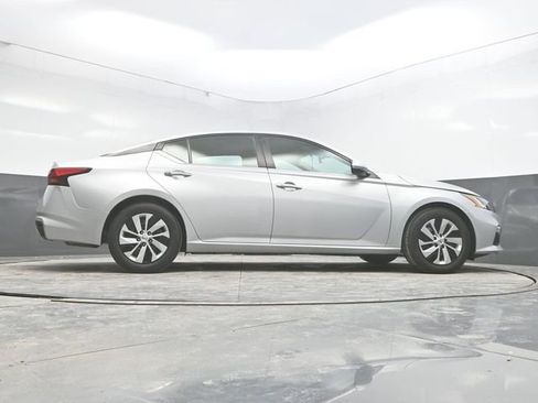 Used 2021 Nissan Altima 2.5 S image 34