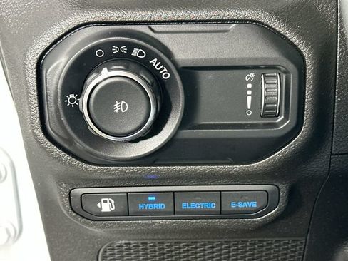 Used 2023 Jeep Wrangler Unlimited w/ Cold Weather Group AWD/4WD image 24