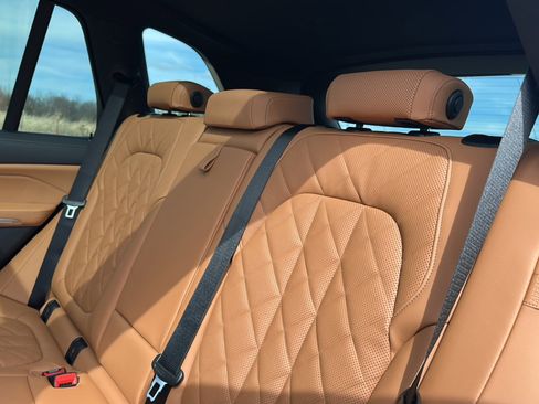 New 2026 BMW X5 xDrive40i w/ Premium Package image 17