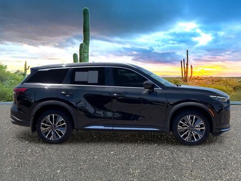 Certified 2026 INFINITI QX60 Luxe w/ Cargo Package image 6