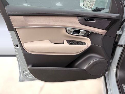 New 2026 Volvo XC90 B6 Plus w/ Protection Package Premier AWD/4WD image 23