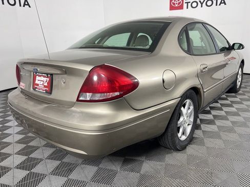 Used 2006 Ford Taurus SEL image 23
