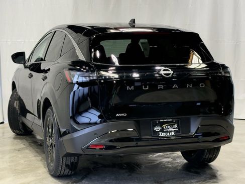 Certified 2025 Nissan Murano SV image 6