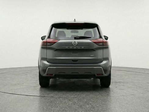 Used 2025 Nissan Rogue SV image 7