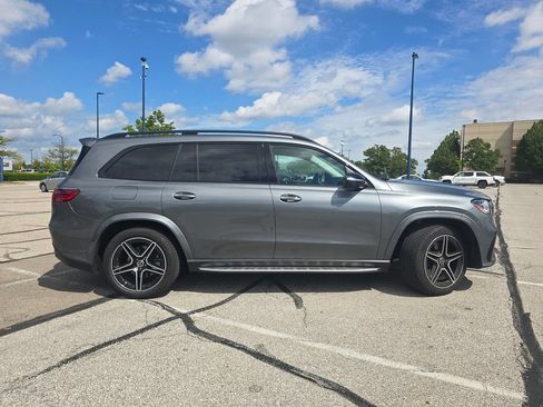 Certified 2026 Mercedes-Benz GLS 450 4MATIC image 18