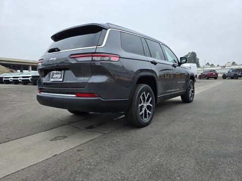 New 2025 Jeep Grand Cherokee L Limited w/ Trailer Tow Package image 9