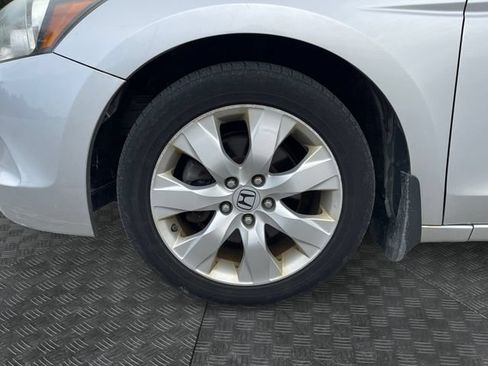 Used 2009 Honda Accord EX-L image 9