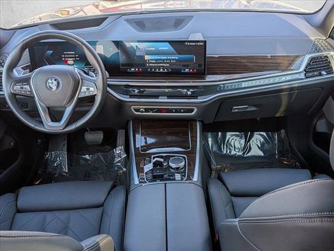 Certified 2026 BMW X5 xDrive50e w/ Premium Package AWD/4WD image 19