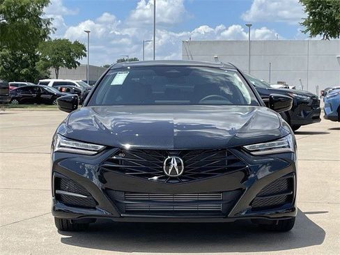 Used 2025 Acura TLX w/ Technology Package image 6