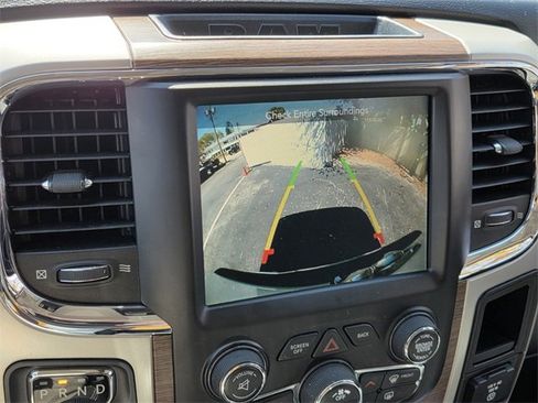 Used 2017 RAM 1500 Laramie image 27