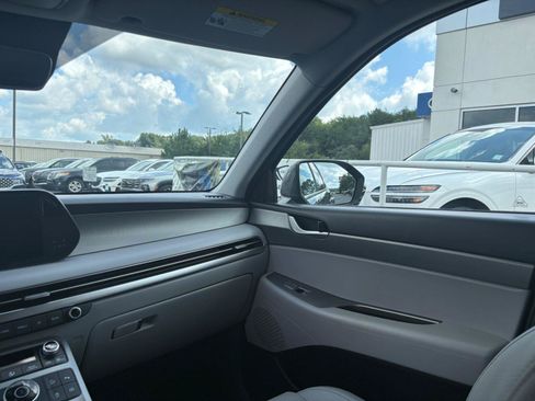Used 2025 Hyundai Palisade SEL AWD/4WD image 22