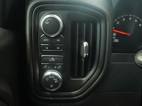 Used 2024 GMC Sierra 1500 Pro w/ Graphite Edition AWD/4WD image 16