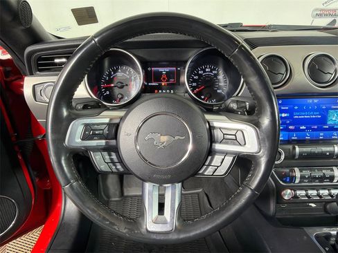 Used 2021 Ford Mustang Premium image 20