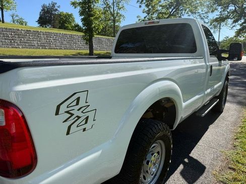 Used 2016 Ford F250 XL w/ Power Equipment Group AWD/4WD image 10