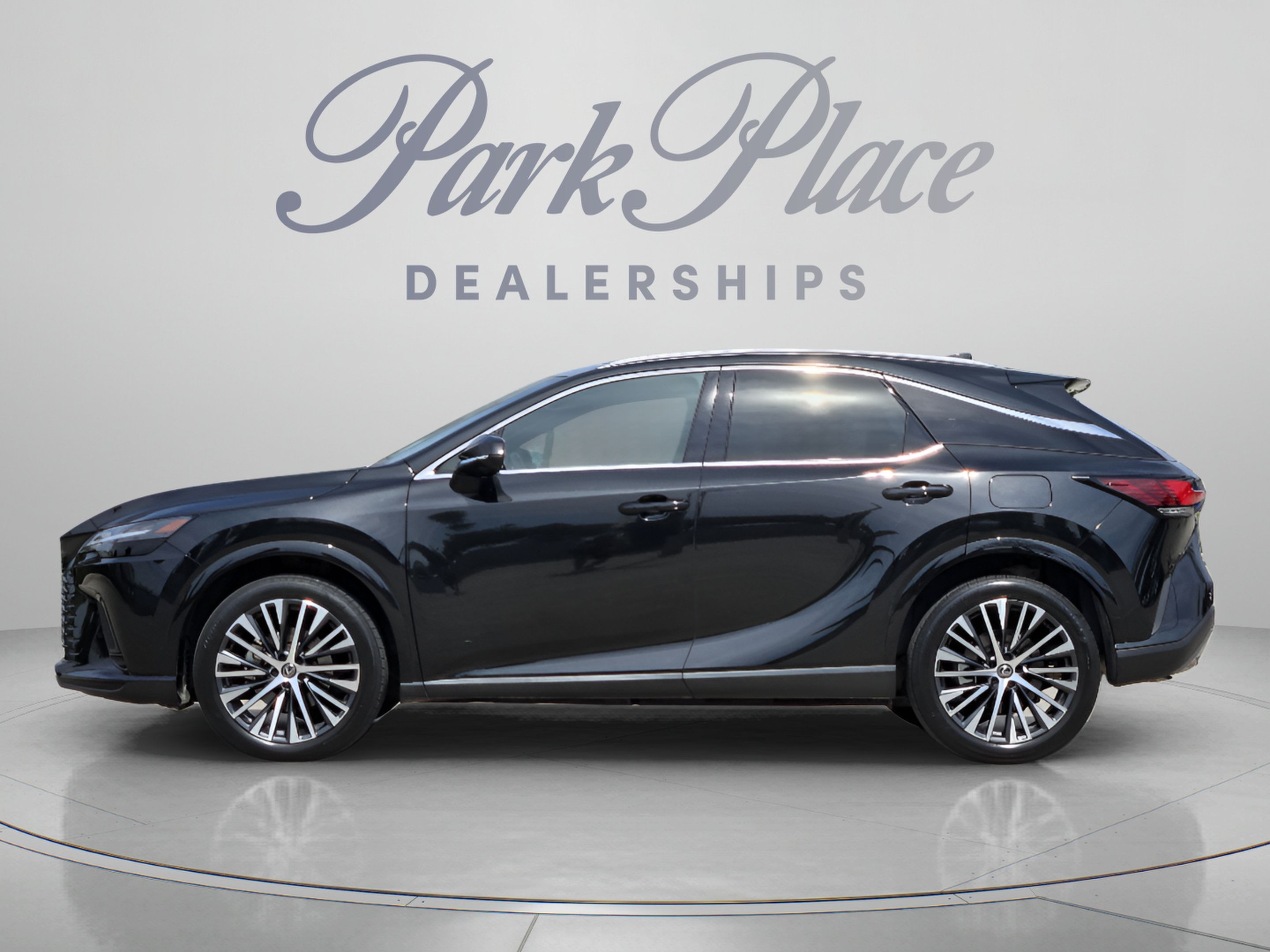 Used 2026 Lexus RX 350 Premium Plus w/ Accessory Package (Z1) FWD image 2