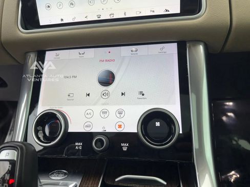 Used 2018 Land Rover Range Rover Sport HSE image 58