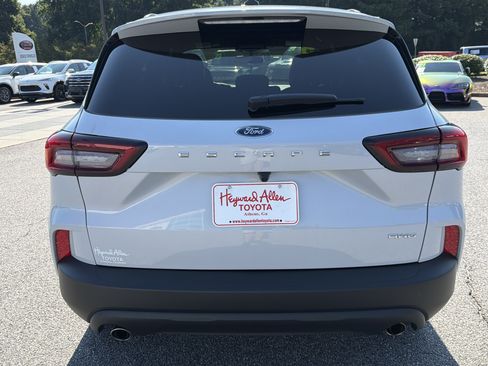 Used 2025 Ford Escape ST-Line AWD/4WD image 15