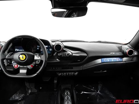 Used 2022 Ferrari F8 Tributo RWD image 28