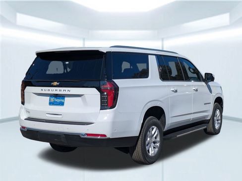 New 2026 Chevrolet Suburban LS image 6