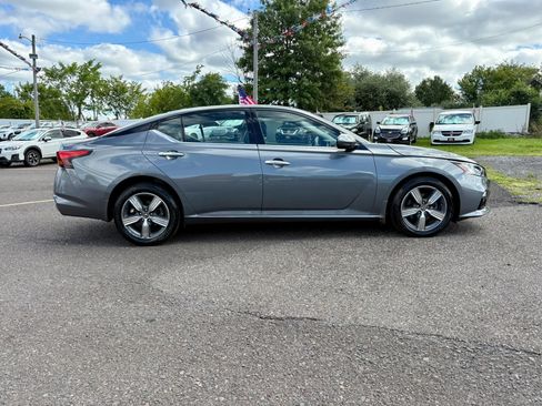 Used 2020 Nissan Altima 2.5 SL AWD/4WD image 6