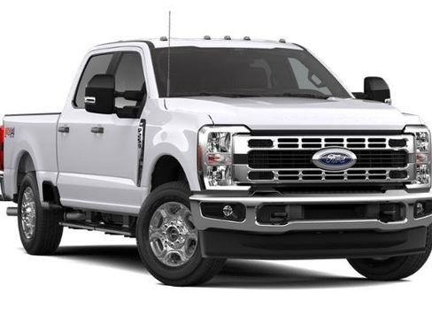 New 2026 Ford F250 XLT w/ FX4 Off-Road Package AWD/4WD image 26