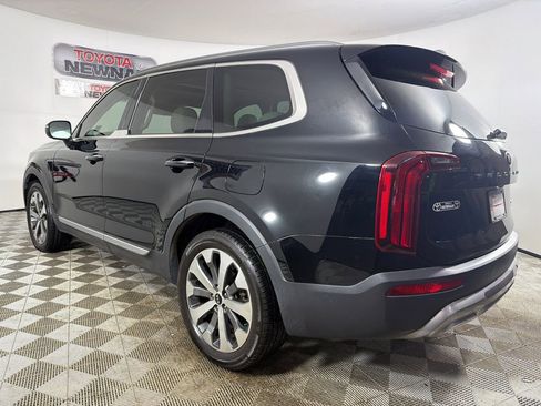 Used 2020 Kia Telluride S FWD image 6