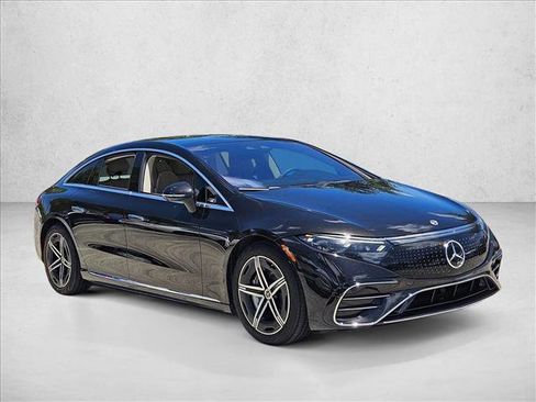 Certified 2023 Mercedes-Benz EQS 580 4MATIC Sedan image 3