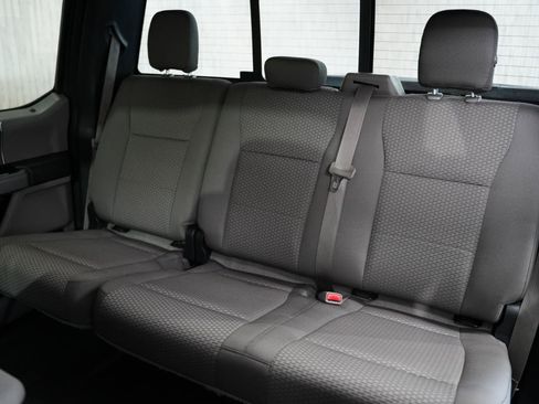 Used 2015 Ford F150 XLT w/ Equipment Group 302A Luxury AWD/4WD image 32