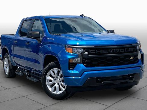 Used 2024 Chevrolet Silverado 1500 Custom RWD image 3