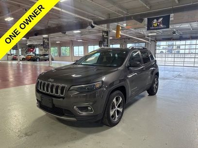 Used 2019 Jeep Cherokee Limited w/ Technology Group