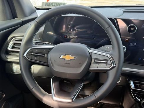 New 2026 Chevrolet Traverse LT w/ LPO, Floor Liner Package image 8