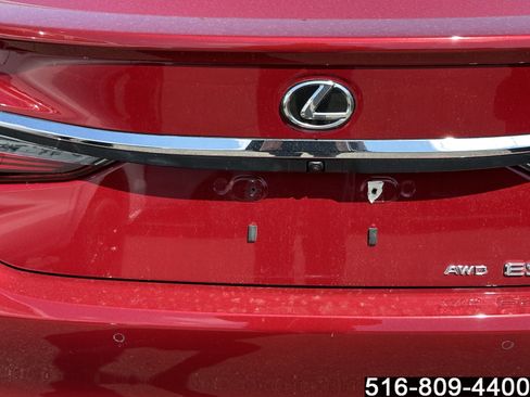 Used 2023 Lexus ES 250 w/ Premium Package AWD/4WD image 30