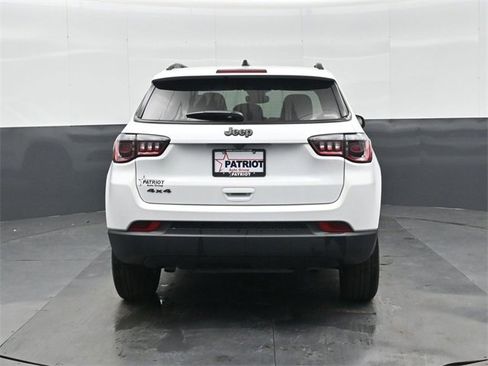 New 2026 Jeep Compass Latitude image 5