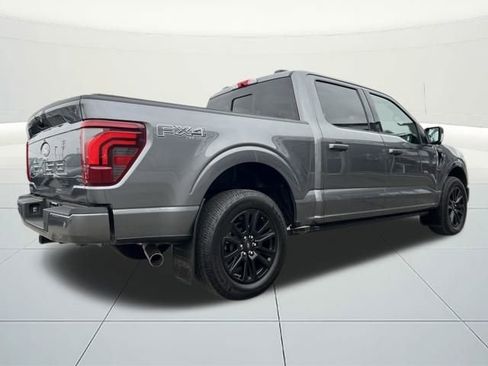 Used 2024 Ford F150 Platinum w/ FX4 Off-Road Package image 5