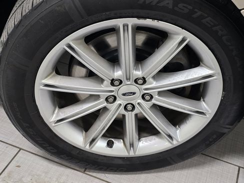 Used 2018 Ford Flex Limited image 6